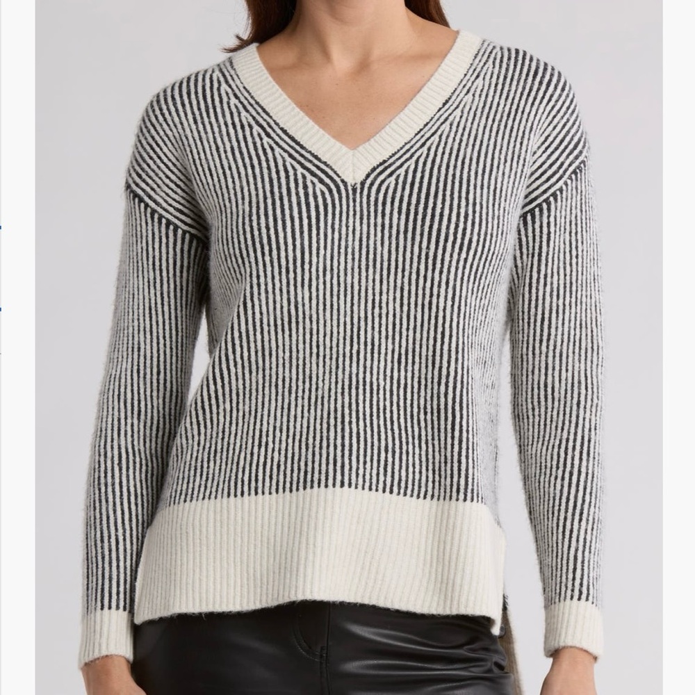 INDUSTRY REPUBLIC CLOTHING Ribbed Stripe Step Hem Sweater NWT Size Small